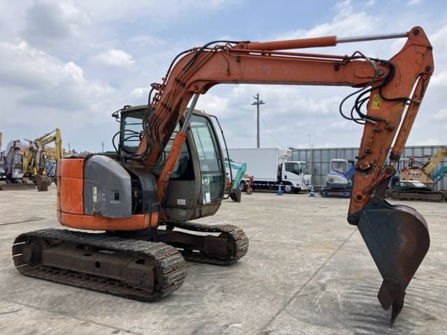 EXCAVATOR — Auction (lot 8457-285)