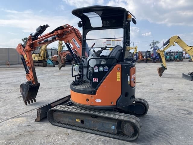MINI EXCAVATOR — Auction (lot 8457-286)