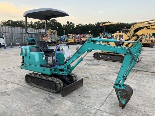 MINI EXCAVATOR — Auction (lot 8457-287)