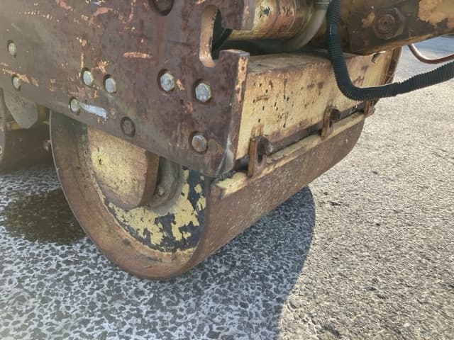 Hand Guided Roller — Auction (lot 8457-298)