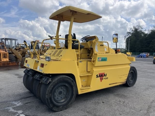 Tire Roller — Auction (lot 8457-30)