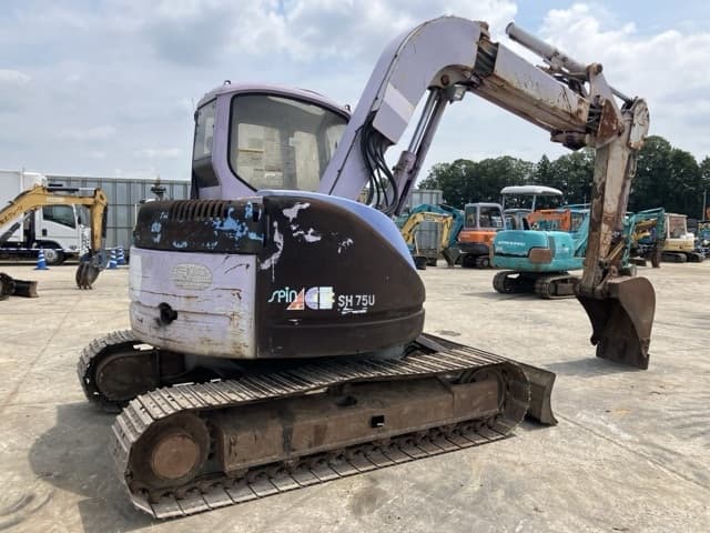 EXCAVATOR — Auction (lot 8457-300)