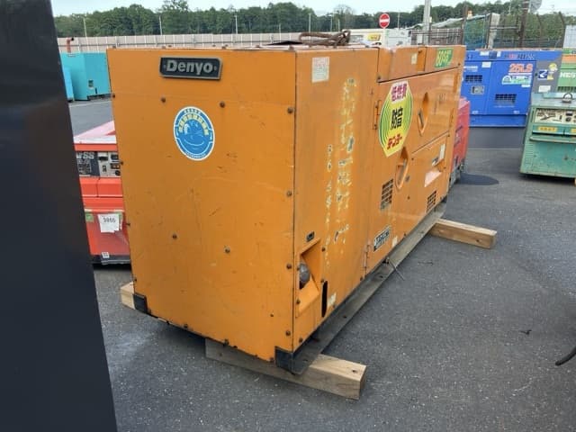 Generator — Auction (lot 8457-3001)