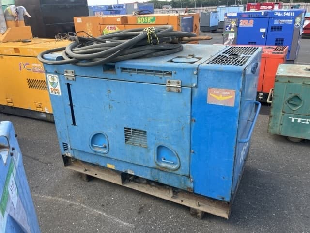 Compressor — Auction (lot 8457-3002)