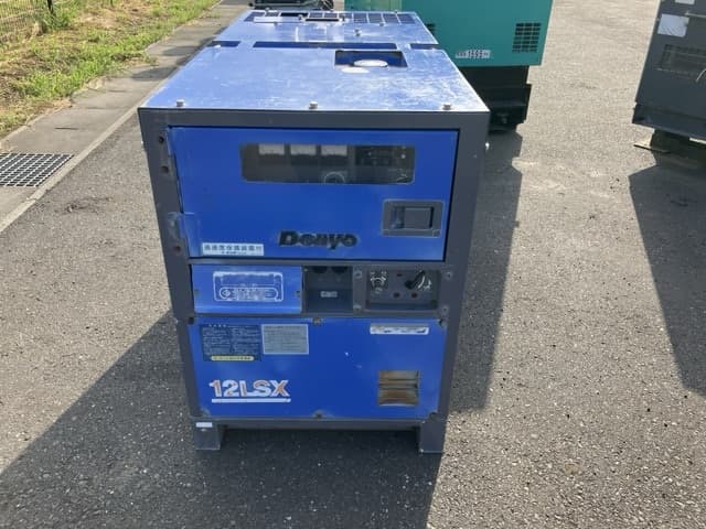 Generator — Auction (lot 8457-3004)