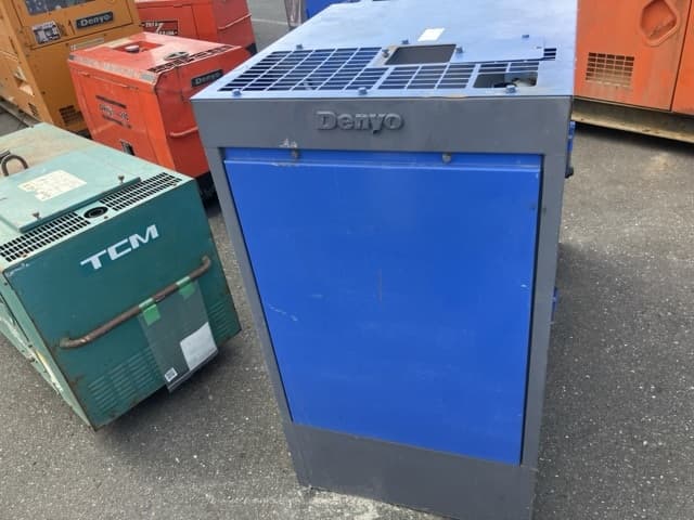 Generator — Auction (lot 8457-3008)