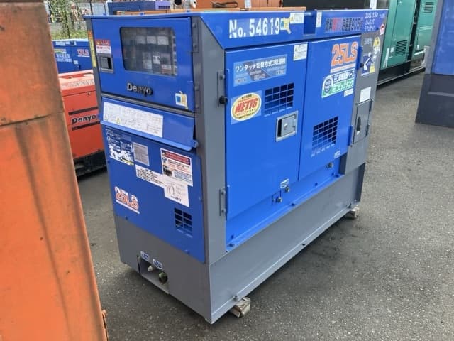 Generator — Auction (lot 8457-3009)
