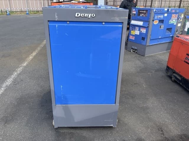 Generator — Auction (lot 8457-3009)