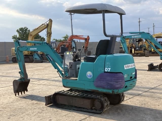 MINI EXCAVATOR — Auction (lot 8457-301)