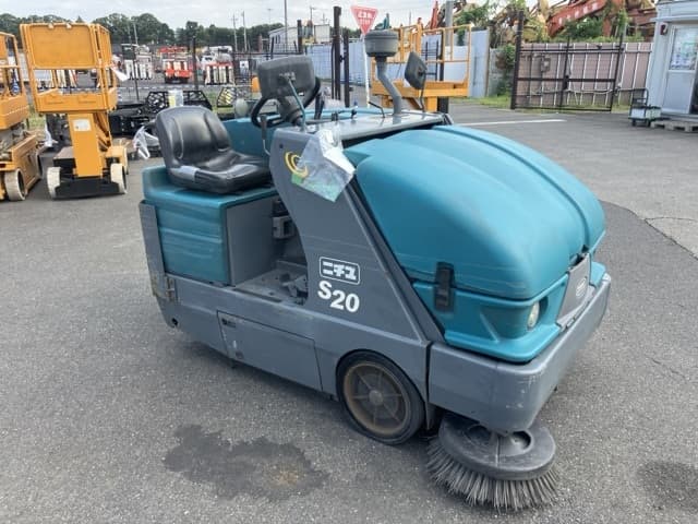 sweeper — Auction (lot 8457-3014)