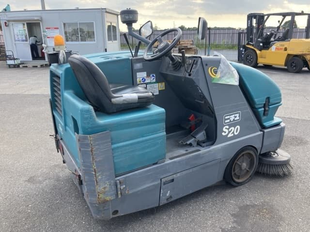 sweeper — Auction (lot 8457-3014)