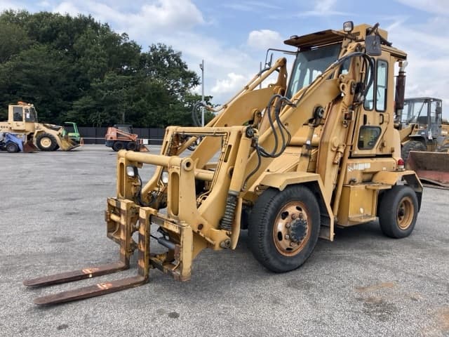 SHOVEL LOADER — Auction (lot 8457-302)