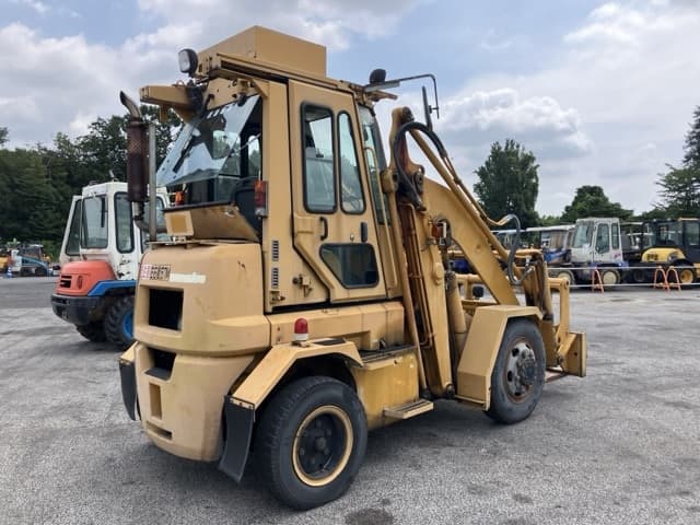 SHOVEL LOADER — Auction (lot 8457-302)