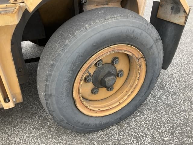 SHOVEL LOADER — Auction (lot 8457-302)