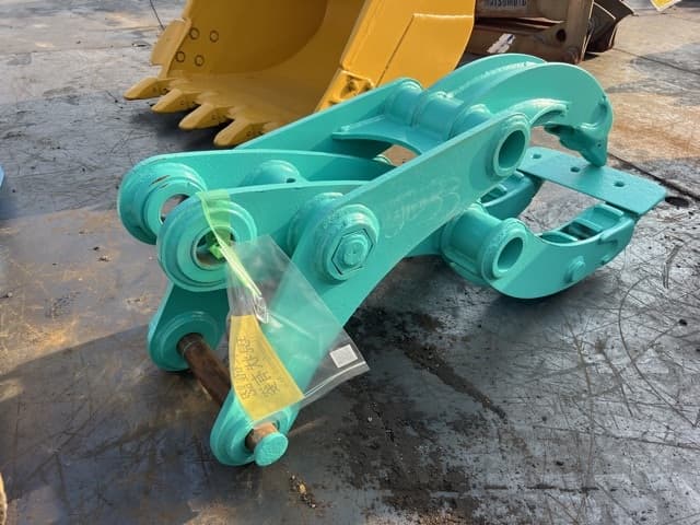 Fork — Auction (lot 8457-3033)