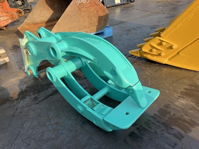 Fork — Auction (lot 8457-3033)