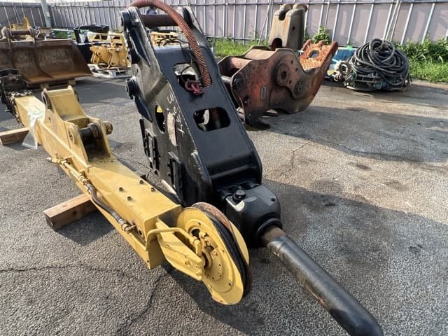 Breaker — Auction (lot 8457-3034)