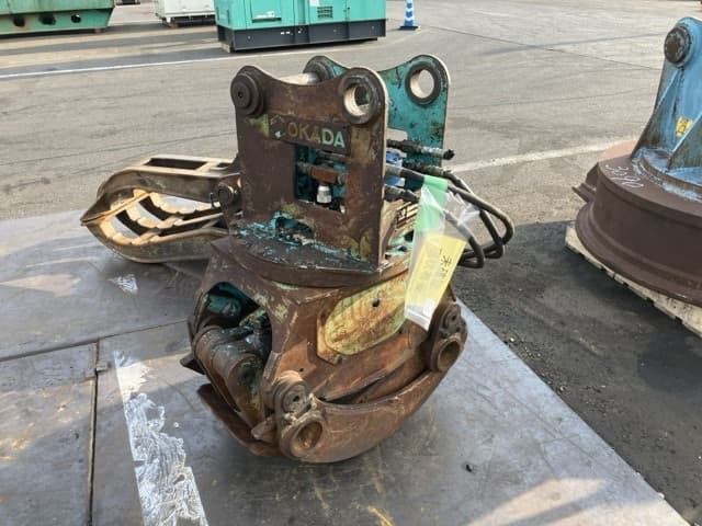 GRAPPLE — Auction (lot 8457-3040)