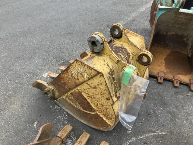 Bucket — Auction (lot 8457-3044)