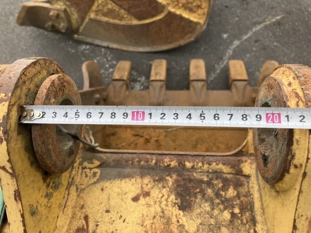 Bucket — Auction (lot 8457-3045)