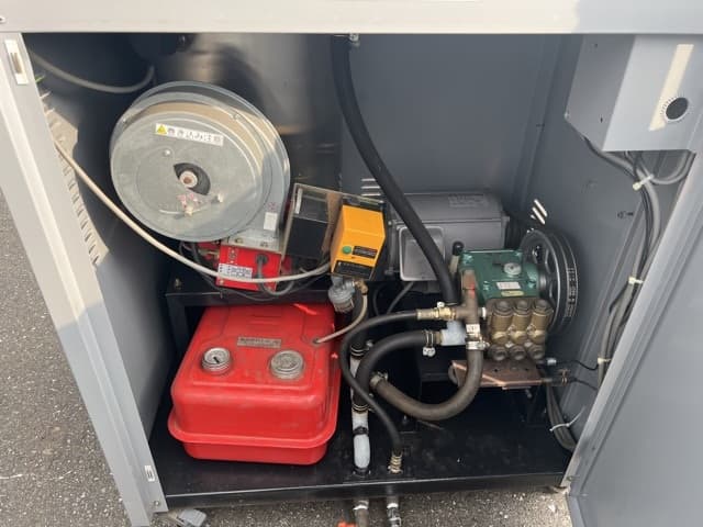 HIGH PRESSURE WASHING MACHINE — Auction (lot 8457-3048)