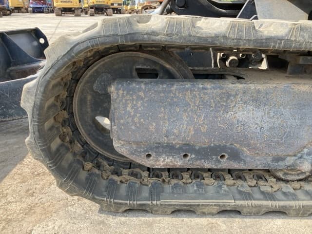 MINI EXCAVATOR — Auction (lot 8457-306)