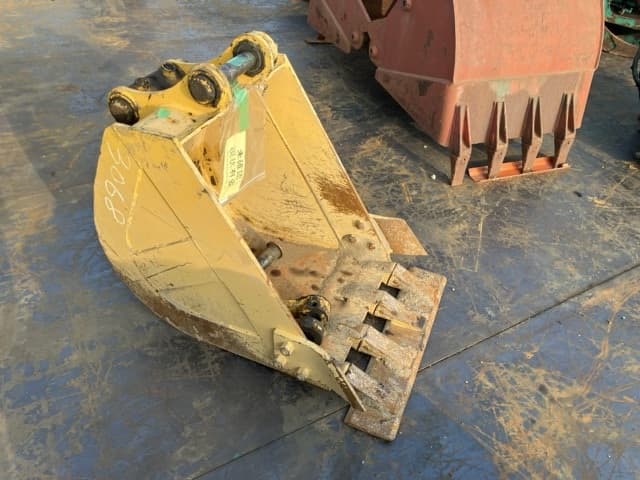 Bucket — Auction (lot 8457-3068)