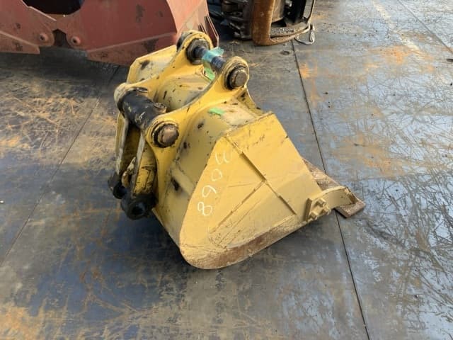 Bucket — Auction (lot 8457-3068)