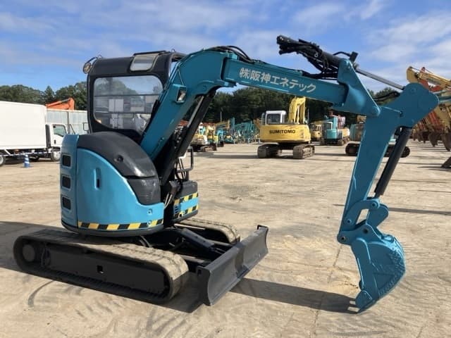 MINI EXCAVATOR — Auction (lot 8457-307)