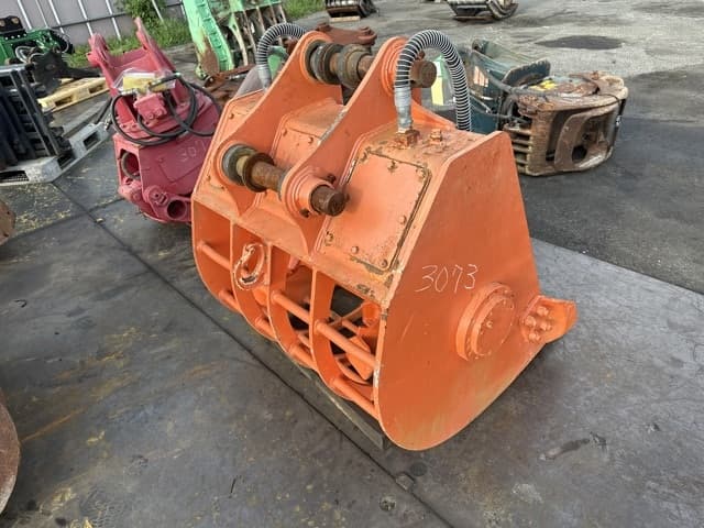 Bucket — Auction (lot 8457-3073)