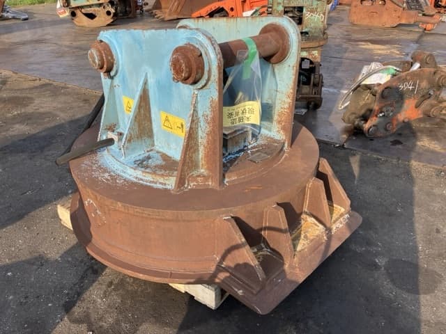 Magnet — Auction (lot 8457-3090)