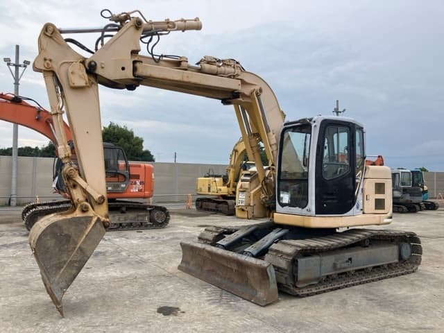 EXCAVATOR — Auction (lot 8457-311)