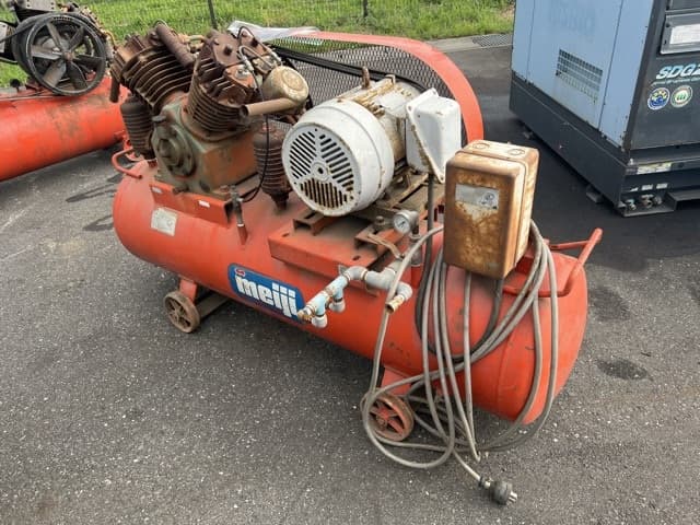 Compressor — Auction (lot 8457-3113)