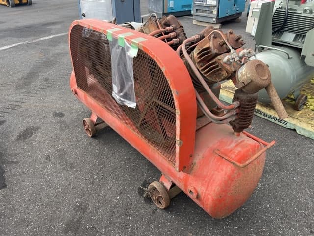 Compressor — Auction (lot 8457-3113)
