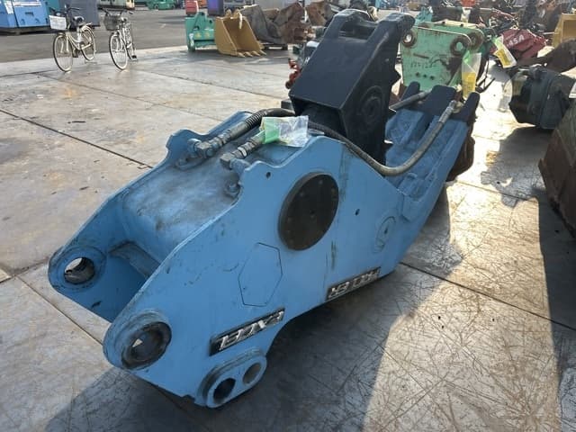 Crusher — Auction (lot 8457-3118)