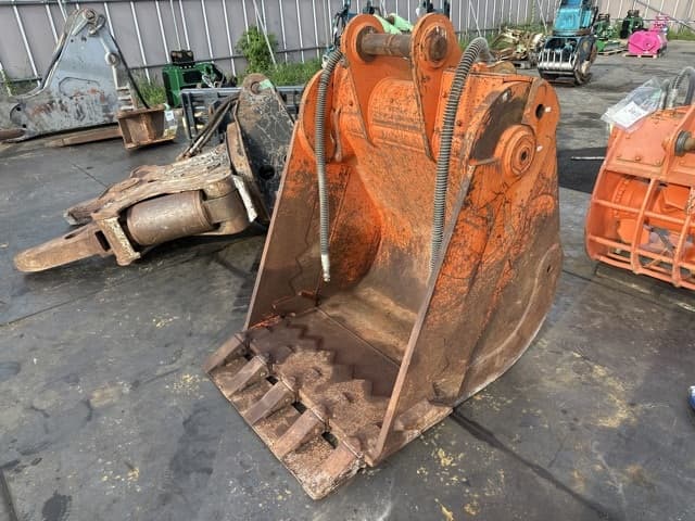 Bucket — Auction (lot 8457-3119)