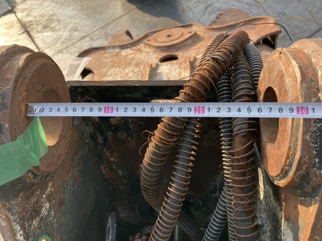 Cutter — Auction (lot 8457-3120)