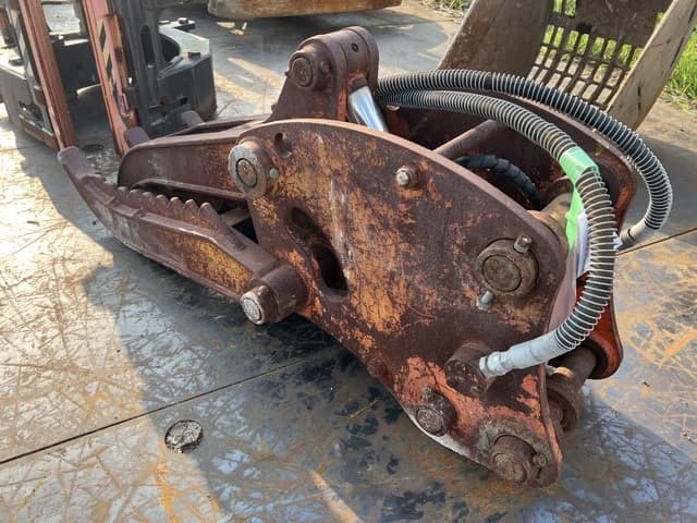 Fork — Auction (lot 8457-3121)