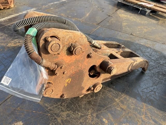 Fork — Auction (lot 8457-3122)