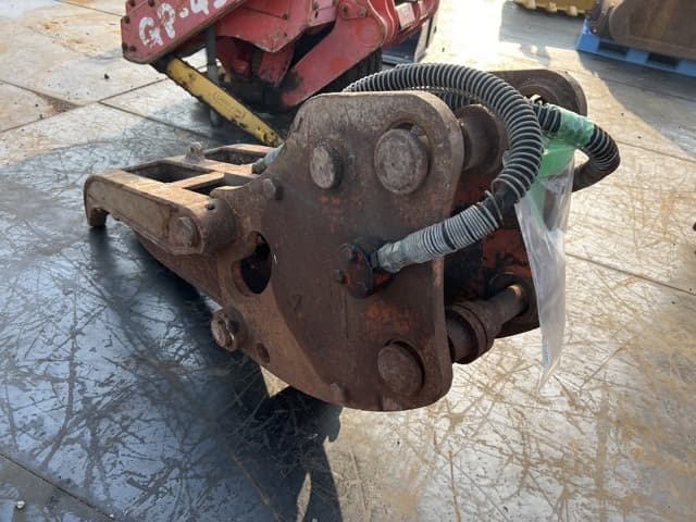 Fork — Auction (lot 8457-3122)