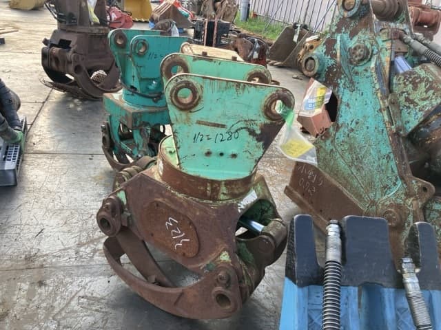 GRAPPLE — Auction (lot 8457-3123)