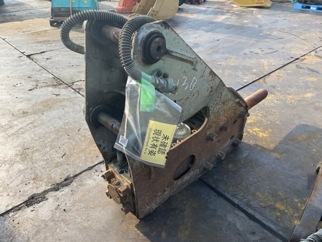Breaker — Auction (lot 8457-3130)