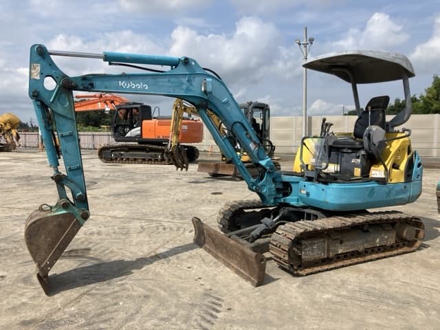 MINI EXCAVATOR — Auction (lot 8457-316)