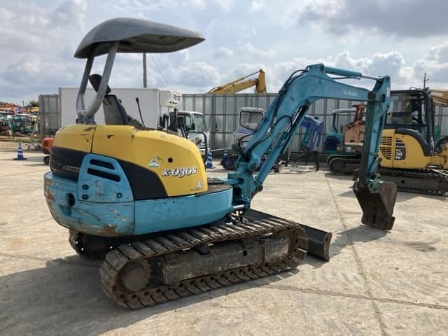 MINI EXCAVATOR — Auction (lot 8457-316)