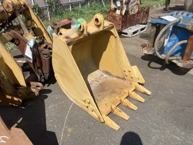 Bucket — Auction (lot 8457-3174)