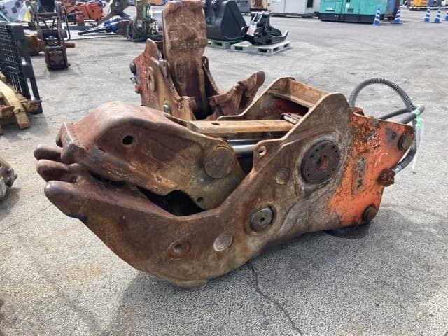 Crusher — Auction (lot 8457-3186)