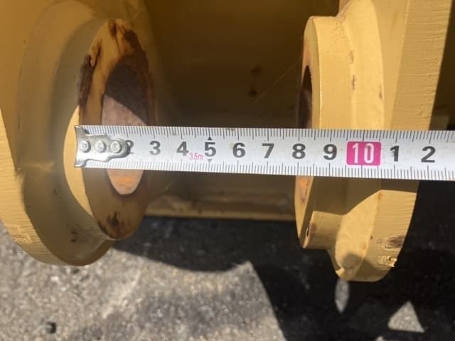 Bucket — Auction (lot 8457-3187)