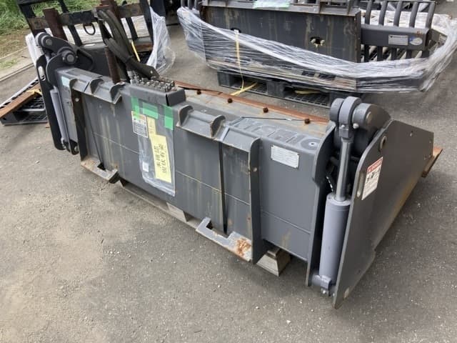 Bucket — Auction (lot 8457-3188)