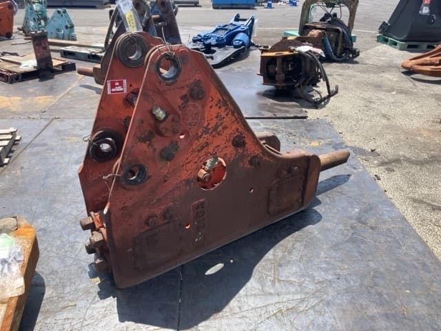 Breaker — Auction (lot 8457-3199)