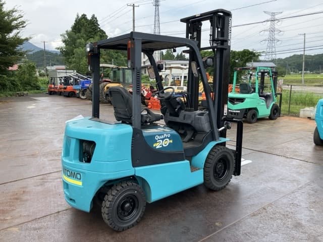 Forklift — Auction (lot 8457-32004)